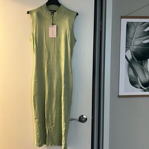 Green ribbed bodycon open back dress size US12 NWT